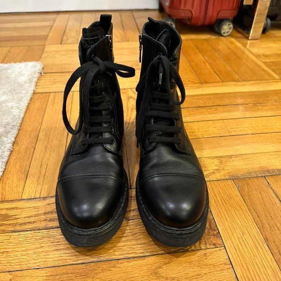 PRADA black leather boots 38,5 - Picture 3 of 3
